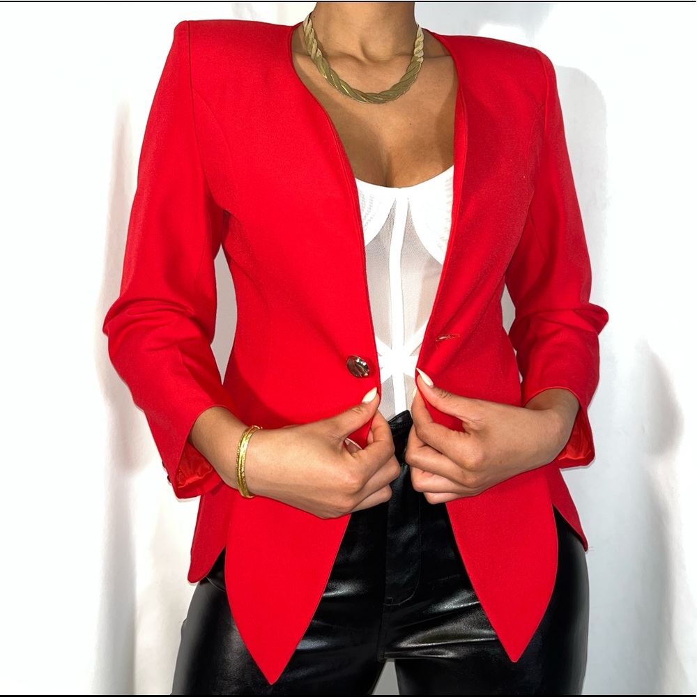 Vintage Ming Ying Red Blazer (size small)
